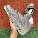 Jordan 4 Retro Kaws