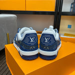 Louis Vuitton Trainer Blanche et jeans