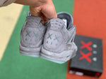Jordan 4 Retro Kaws