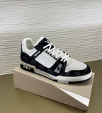 Louis Vuitton Trainer Blanche et Noire